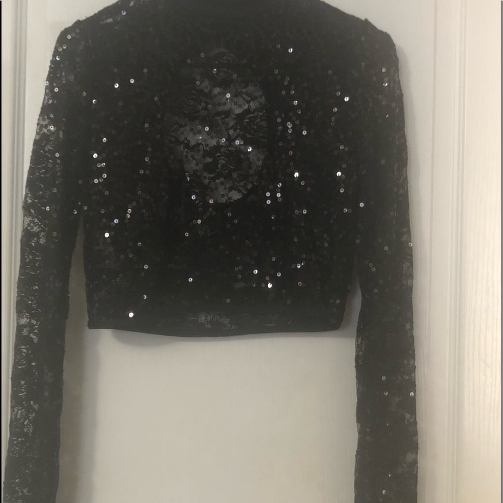 Long Sleeve sequin crop top